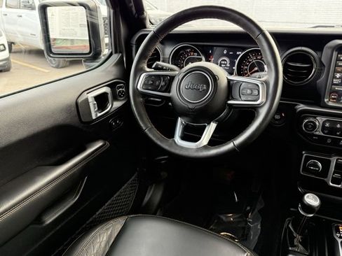 Certified 2021 Jeep Gladiator Overland image 10
