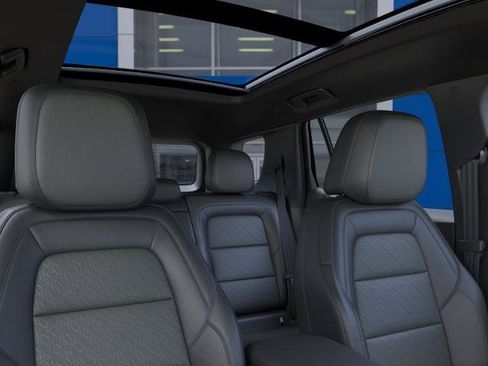 New 2026 Chevrolet Equinox LT w/ Convenience Package II AWD/4WD image 24