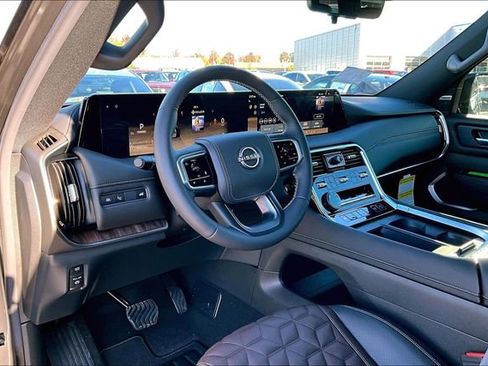 New 2026 Nissan Armada Platinum Reserve w/ Convenience Package RWD image 5