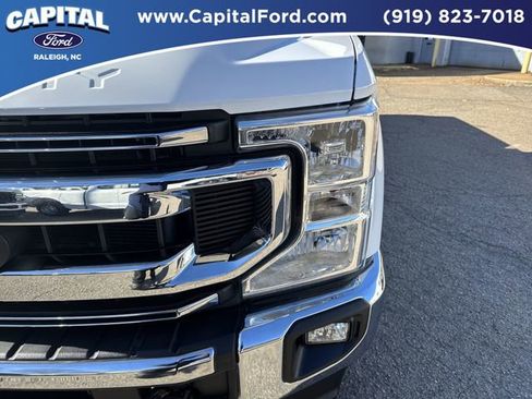 Used 2021 Ford F250 XLT w/ XLT Premium Package image 11