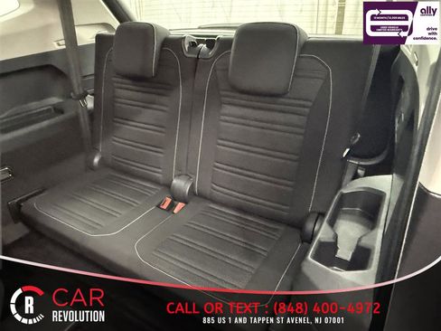 Used 2024 Volkswagen Tiguan S FWD image 28