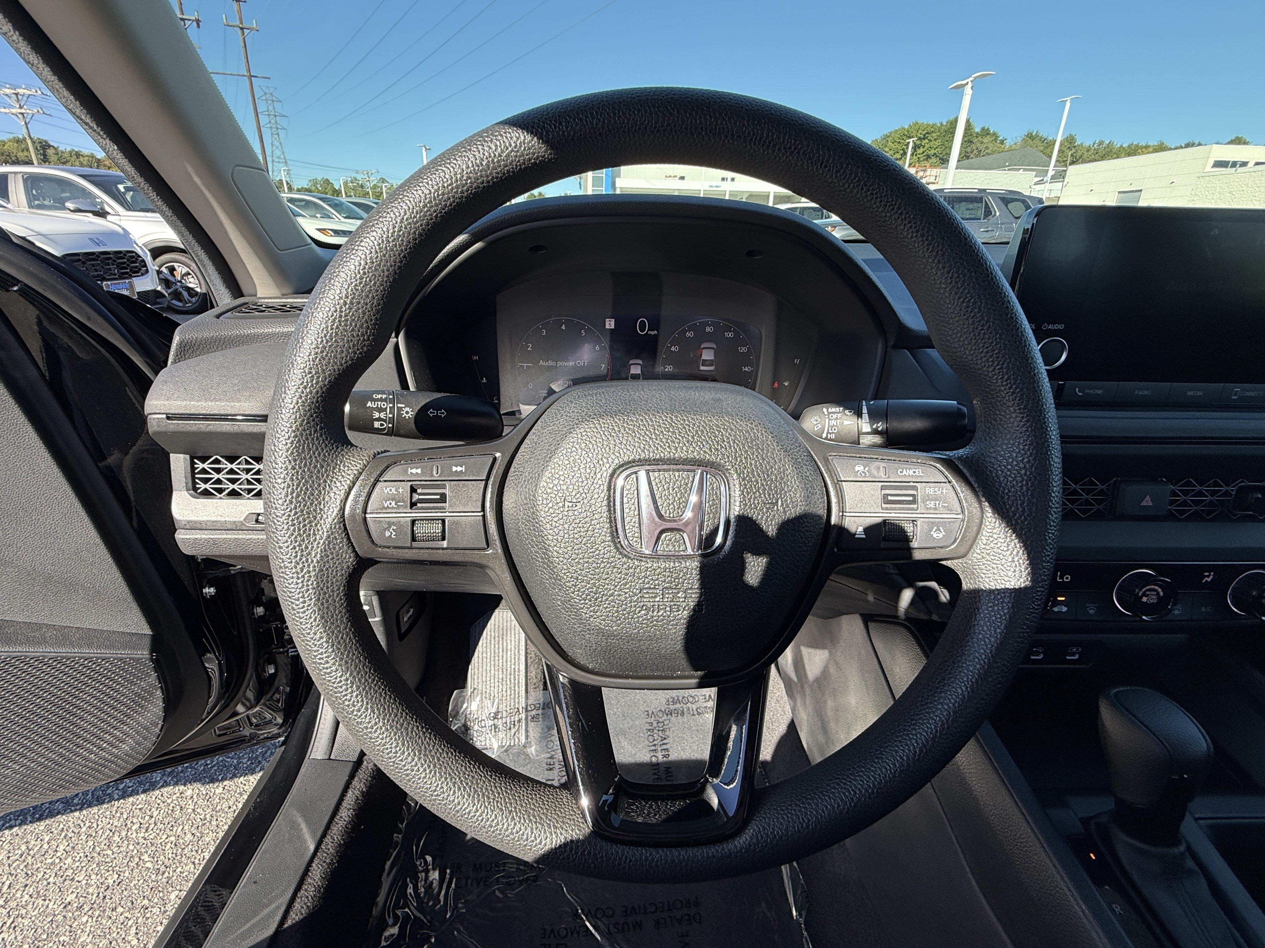 Certified 2025 Honda Accord LX image 18
