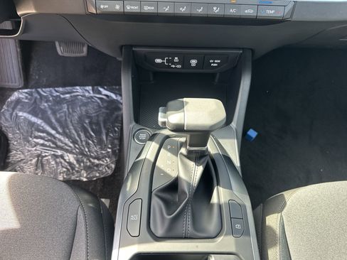 New 2025 Kia K4 LXS image 20