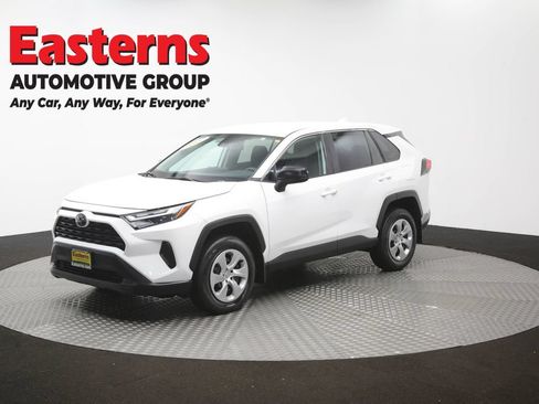 Used 2023 Toyota RAV4 LE AWD/4WD image 55