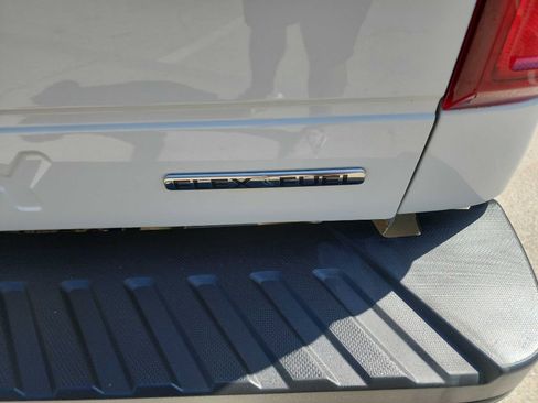 Used 2016 Ford F250 XL w/ Power Equipment Group image 9