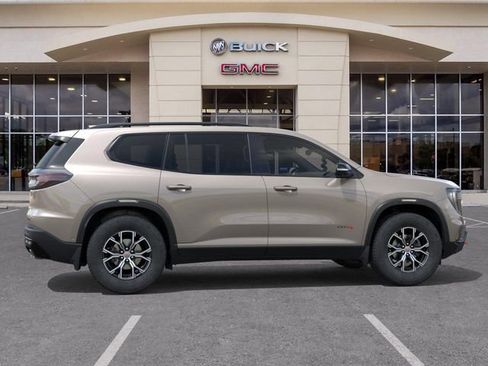 New 2026 GMC Acadia AT4 w/ Luxury Package AWD/4WD image 5