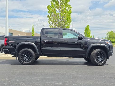 Used 2023 Chevrolet Colorado Trail Boss w/ Advanced Trailering Package AWD/4WD image 25