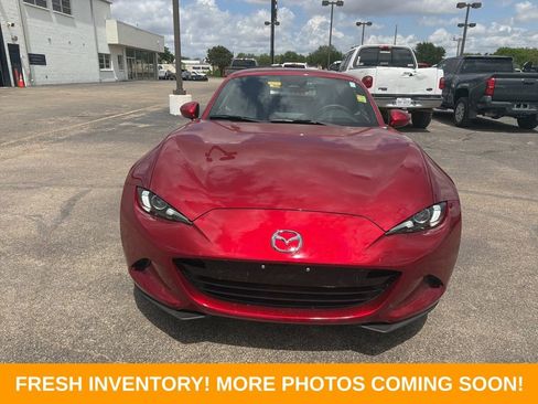 Used 2025 MAZDA MX-5 Miata RF Grand Touring image 2