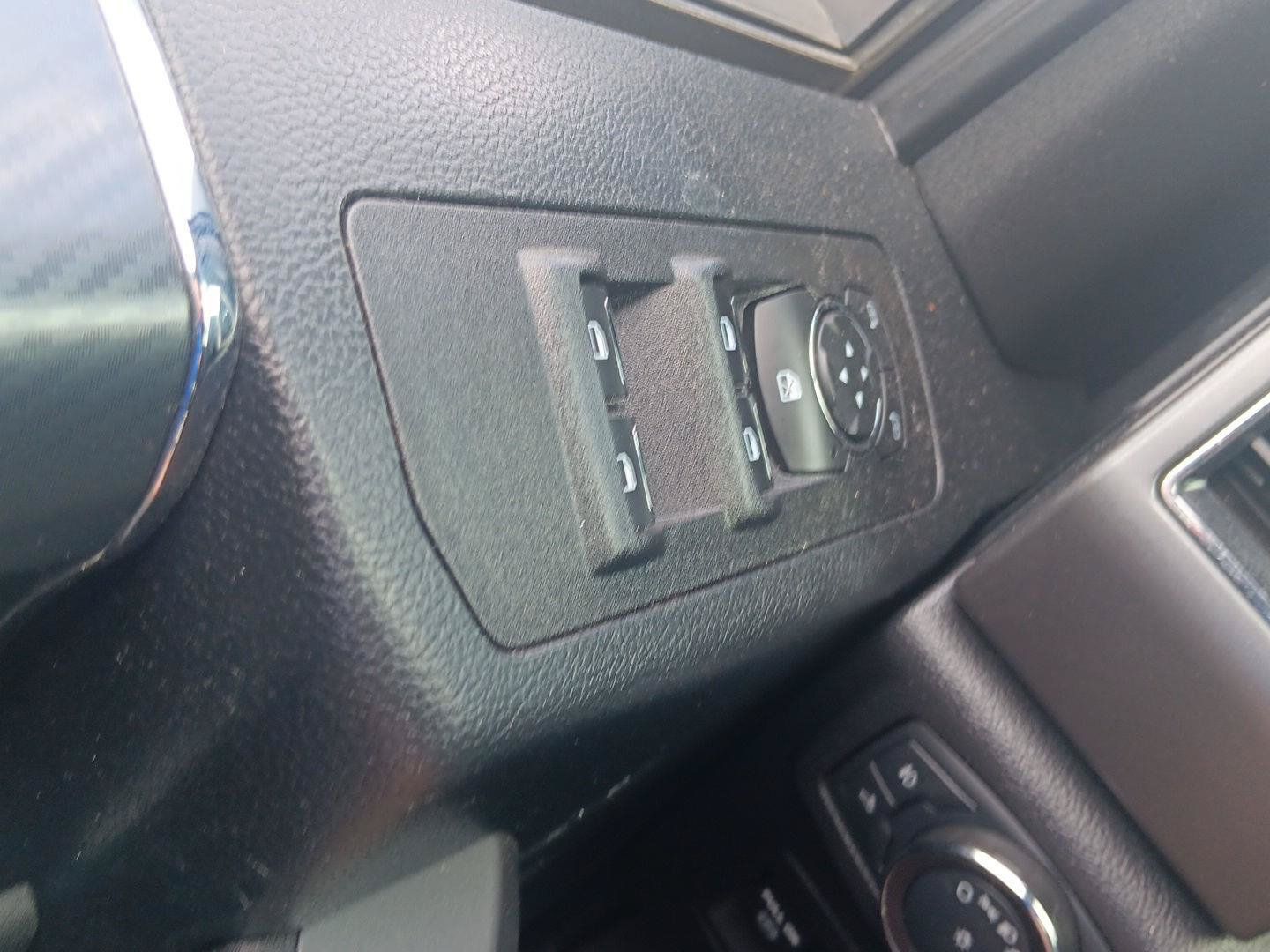 Used 2019 Ford F150 XLT w/ Equipment Group 302A Luxury AWD/4WD image 24