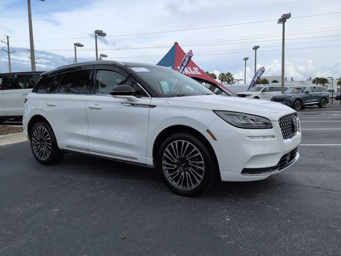 Certified 2020 Lincoln Corsair Reserve w/ Appearance Package FWD image 2