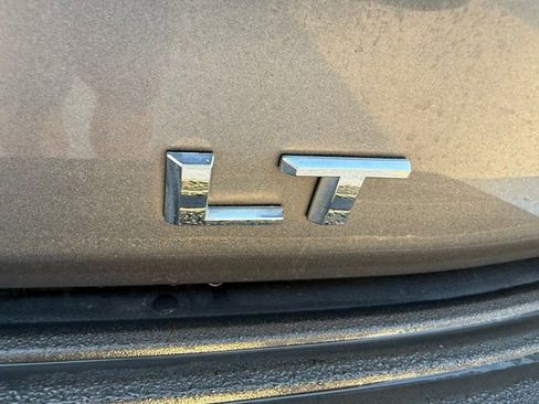 Used 2022 Chevrolet Tahoe LT w/ Luxury Package image 30