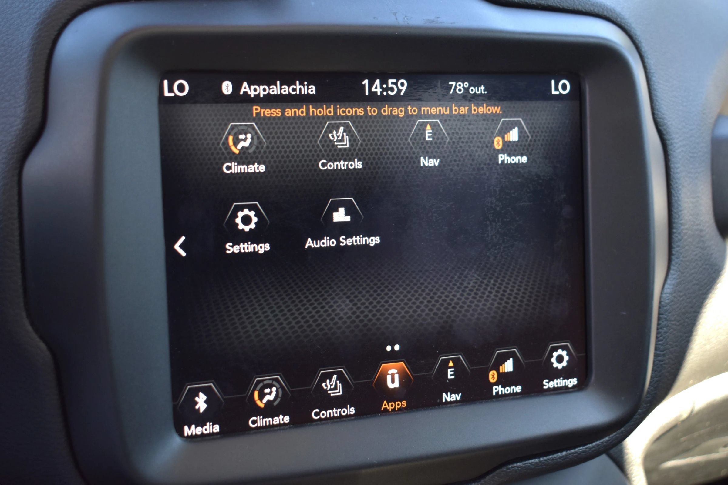 Used 2020 Jeep Renegade Limited w/ UConnect 8.4 Nav Group FWD image 24