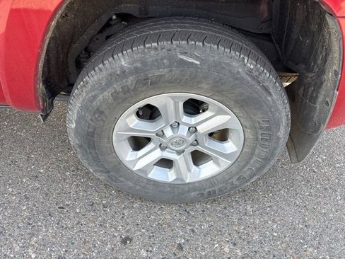 Used 2024 Toyota 4Runner SR5 image 15