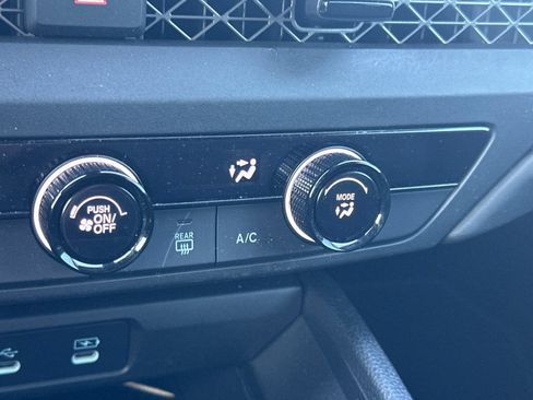 Used 2025 Honda Accord LX image 28