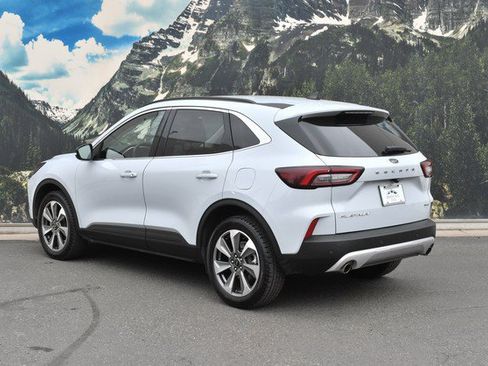 Used 2025 Ford Escape Platinum AWD/4WD image 9