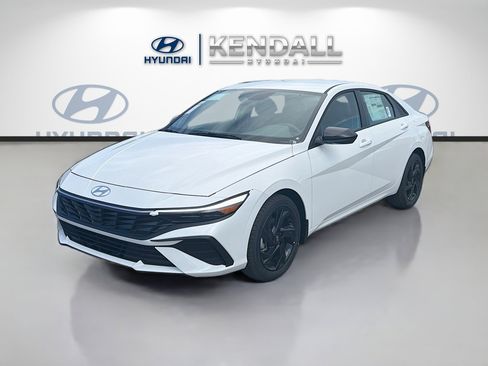 New 2026 Hyundai Elantra Sport FWD image 3