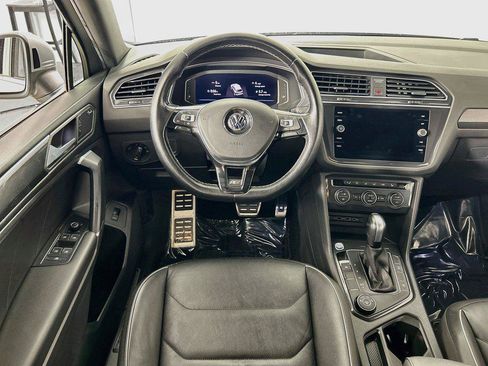 Used 2020 Volkswagen Tiguan SEL Premium R-Line AWD/4WD image 24