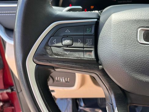 Used 2022 Jeep Grand Cherokee L Limited image 33