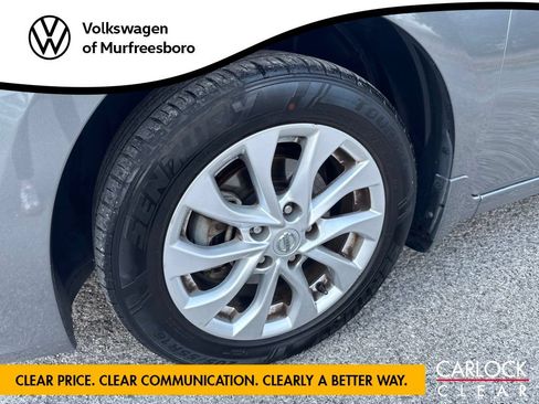 Used 2018 Nissan Sentra SV FWD image 12