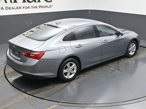 Used 2024 Chevrolet Malibu LT image 38