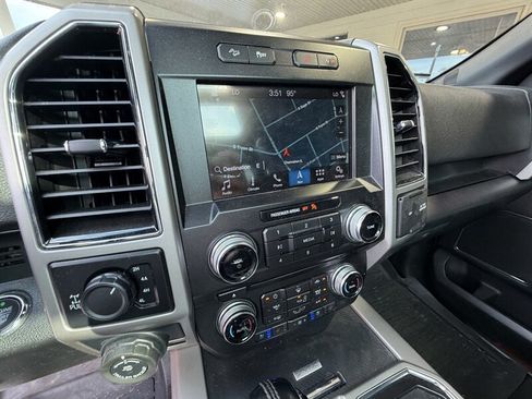 Used 2018 Ford F150 Lariat w/ Equipment Group 502A Luxury AWD/4WD image 22