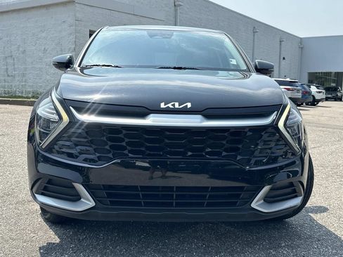 Used 2023 Kia Sportage EX FWD image 2