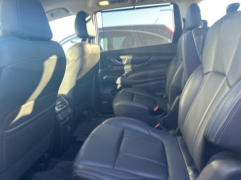 Used 2024 Subaru Ascent Limited w/ Technology Package image 26