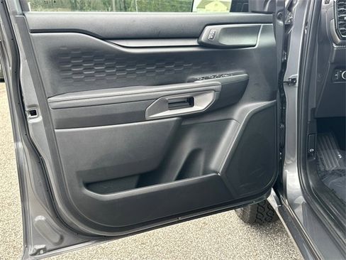 Used 2025 Ford Ranger XLT w/ Equipment Group 301A High image 10