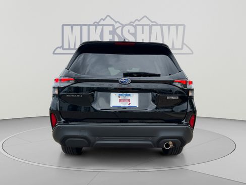 Used 2026 Subaru Forester Touring w/ Touring Hybrid Package AWD/4WD image 4