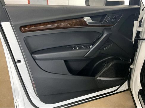 Used 2018 Audi Q5 2.0T Premium Plus image 23