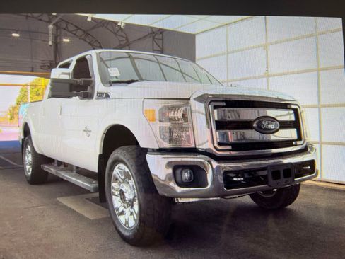 Used 2012 Ford F250 Lariat w/ Lariat Ultimate Pkg AWD/4WD image 6