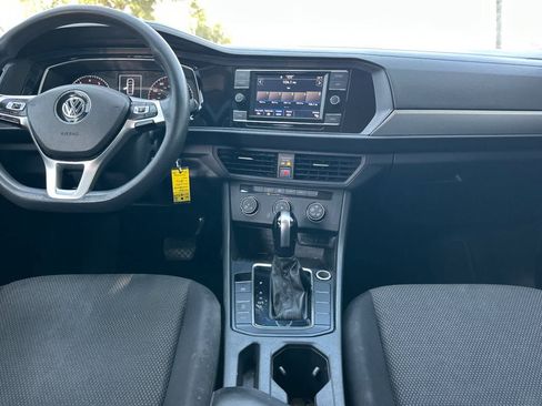 Used 2021 Volkswagen Jetta S FWD image 4