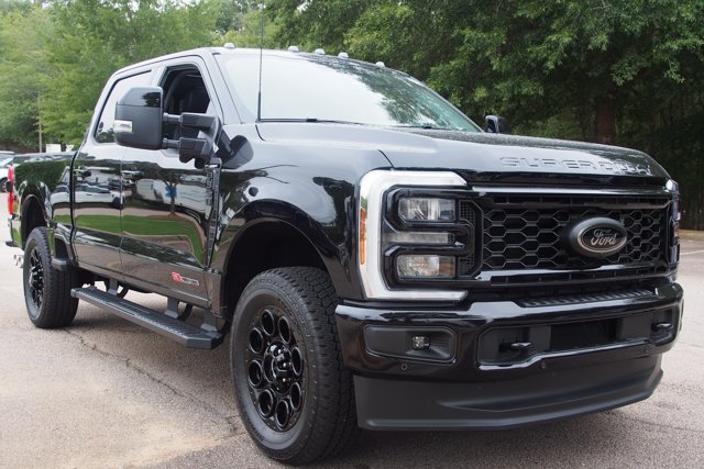 Certified 2025 Ford F350 Lariat w/ Lariat Ultimate Package AWD/4WD image 1