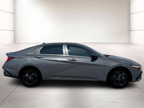 New 2026 Hyundai Elantra SEL Sport w/ Cargo Package FWD image 9