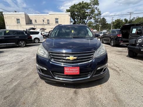 Used 2015 Chevrolet Traverse LT AWD/4WD image 3