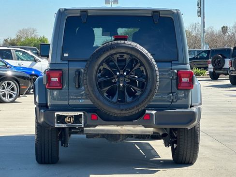 Used 2025 Jeep Wrangler Unlimited Sahara image 5