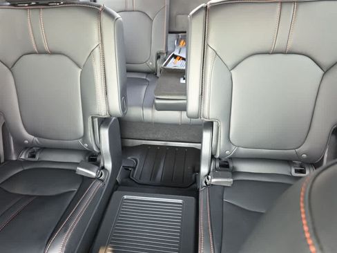 Certified 2025 Honda Pilot TrailSport image 16