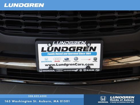 Used 2023 Chevrolet TrailBlazer ACTIV w/ Sun and Liftgate Package AWD/4WD image 32