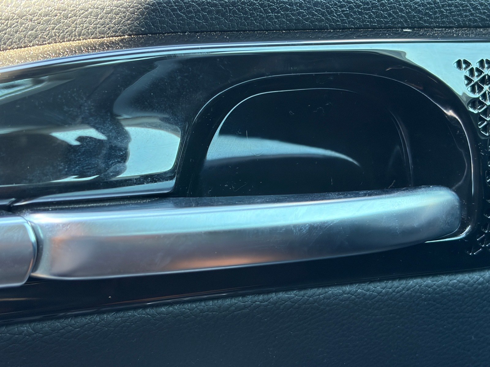 Certified 2024 Kia Seltos EX FWD image 8