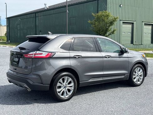 Used 2022 Ford Edge Titanium w/ Equipment Group 301A AWD/4WD image 8
