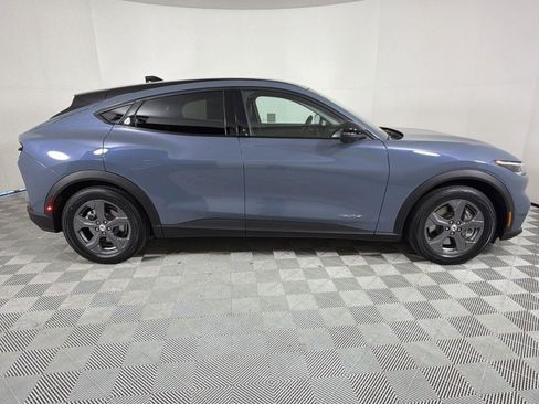 Used 2023 Ford Mustang Mach-E Select image 6