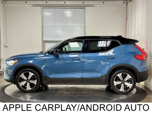Used 2023 Volvo XC40 Recharge Plus w/ Protection Package Premier AWD/4WD image 6