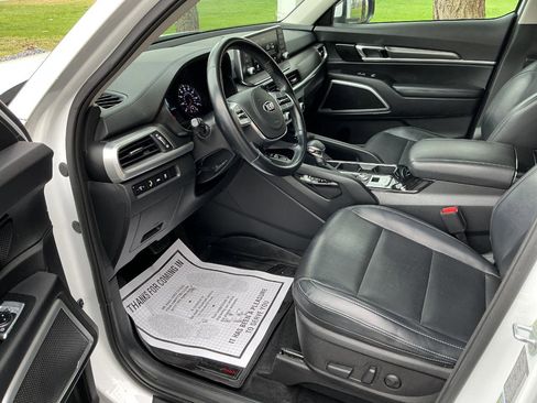 Used 2020 Kia Telluride S image 10