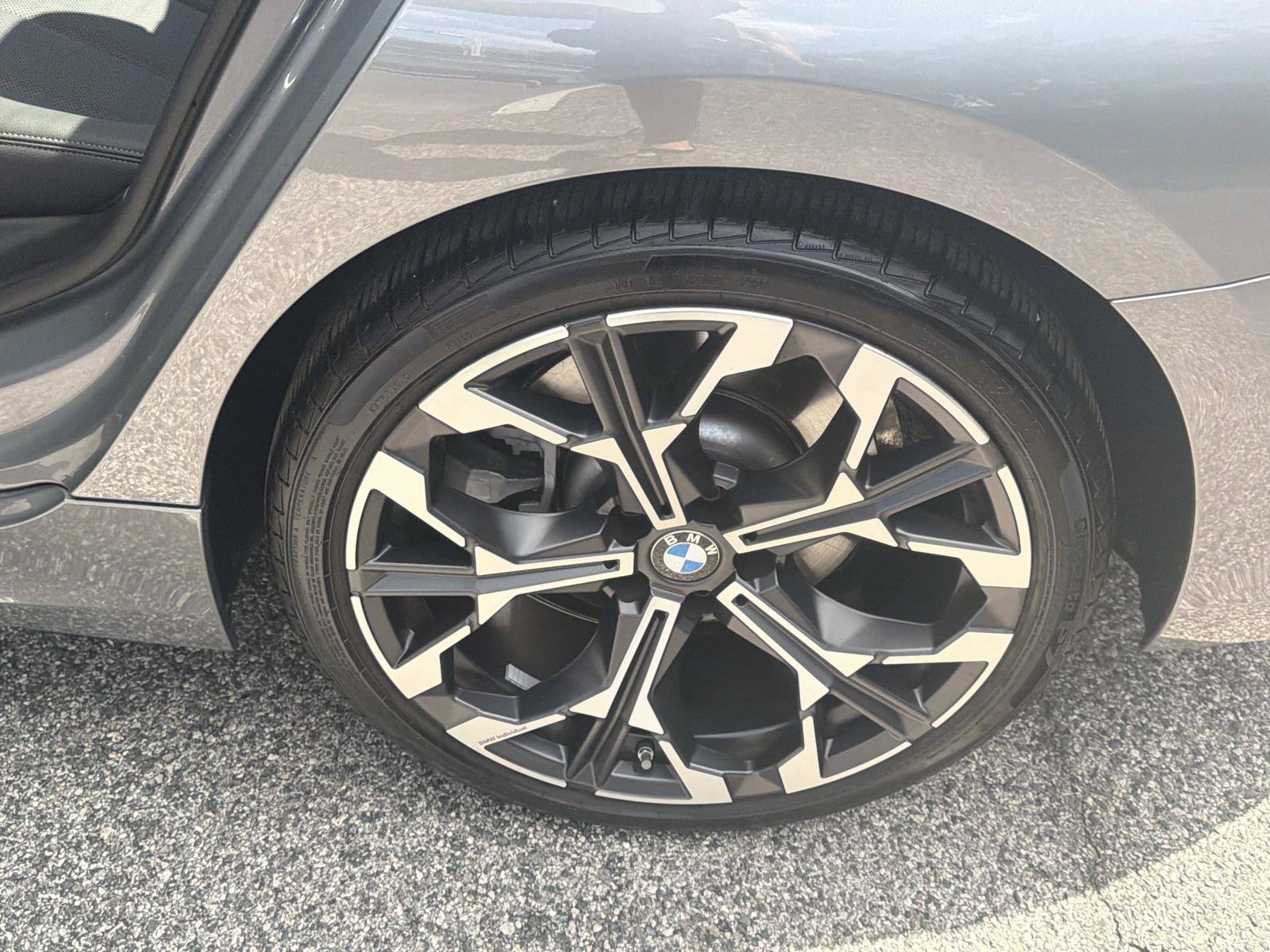 Certified 2026 BMW 330i Sedan RWD image 10