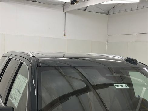 New 2026 Cadillac Escalade Luxury image 19