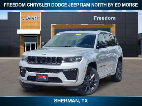 New 2026 Jeep Grand Cherokee Limited AWD/4WD image 1