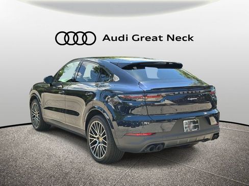 Used 2022 Porsche Cayenne Coupe AWD/4WD image 8