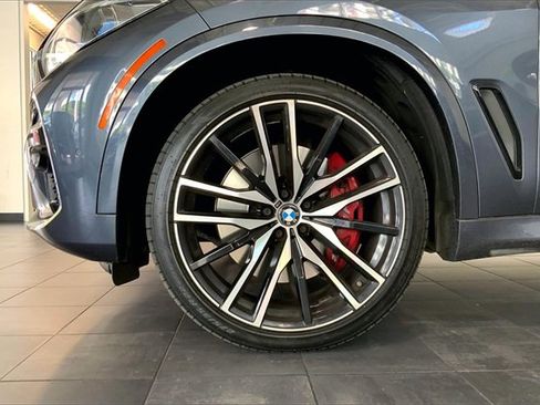 Used 2021 BMW X5 M50i w/ Executive Package image 9