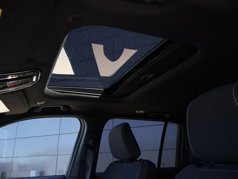 New 2025 Jeep Grand Cherokee Laredo X w/ Trailer Tow Package image 25