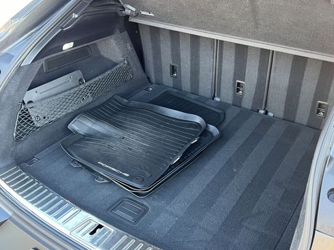 Certified 2021 Porsche Cayenne Coupe image 18